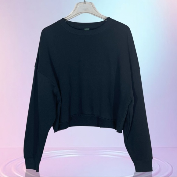 Wild Fable Raw Hem Cropped Long Sleeve Black Crew Neck Sweatshirt Size Large NWT - Picture 8 of 16